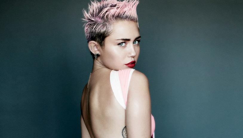 11 Artists That Got Naked In Music Videos