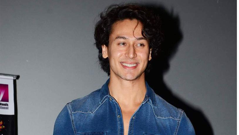 Tiger Shroff, Kriti Sanon celebrate Yoga Day