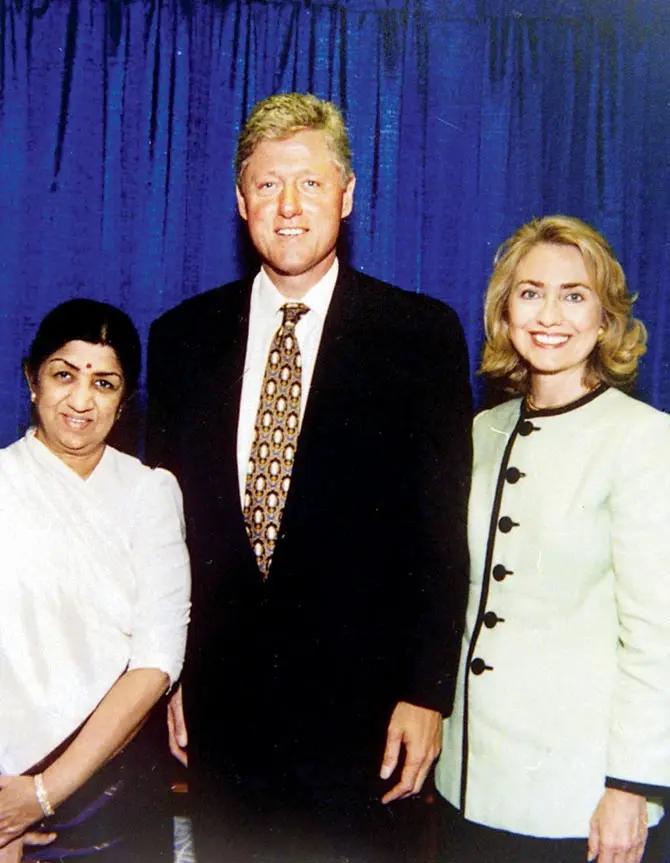 Recalling the incident, Lata Mangeshkar was quoted saying, "We were recording a song on a long hot summer afternoon. You know how Mumbai gets in summer. During those days, there was no air conditioning in the recording studios. And even the ceiling fan was switched off during the final recording. I just fainted."