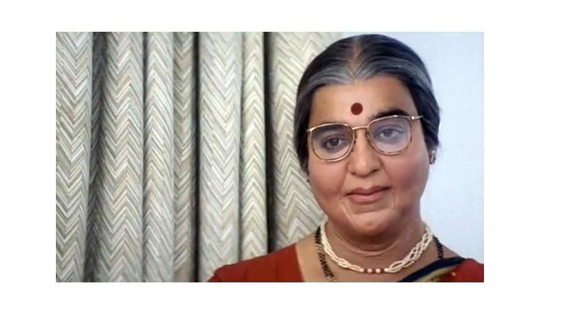 9 extreme character transformations in Bollywood