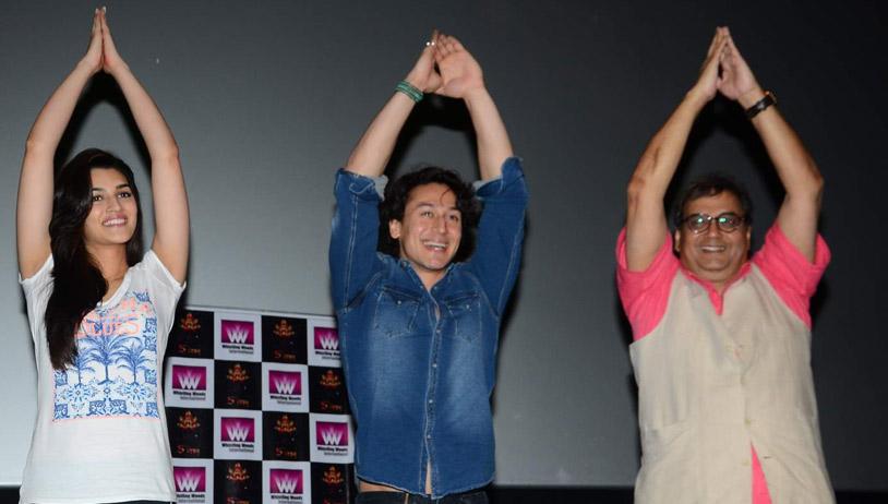 Tiger Shroff, Kriti Sanon celebrate Yoga Day