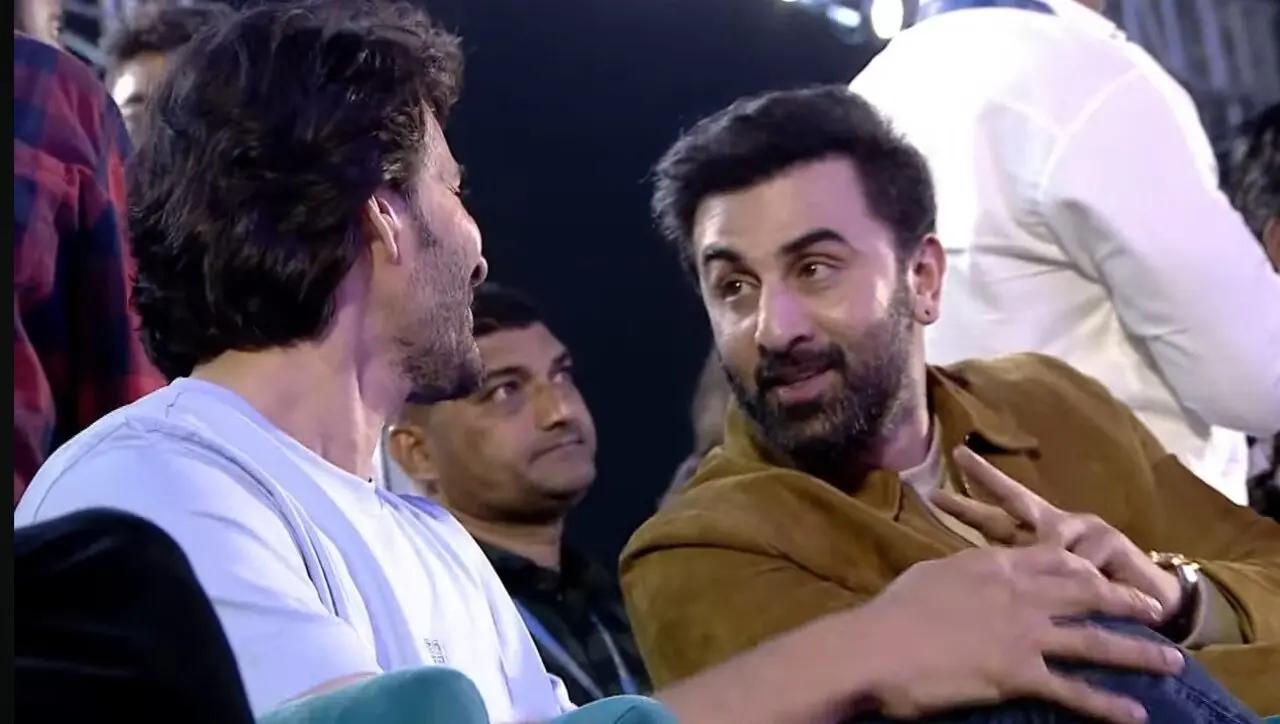 Ranbir Kapoor too praised Mahesh Babu and said, "You were the first superstar Mahesh Babu I ever met. I remember messaging him after watching Okkadu and he replied, and I cant thank you enough for supporting sir.”