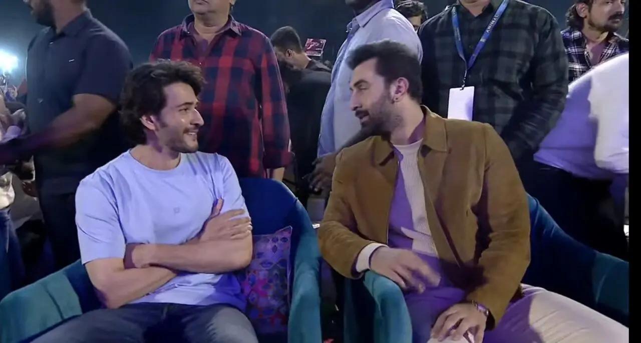 Mahesh Babu and Ranbir Kapoor`s mutual admiration club was one of the cherised moments of the night. "I have told him this before also when I met him but I don`t think he took me seriously. So today, on this stage, I`m saying that I`m a huge Ranbir Kapoor fan and in my opinion, he is the best actor in India," he said