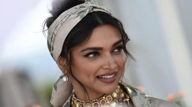 From Akshay Kumar To Deepika Padukone: Biggest Tax Payers Of Bollywood