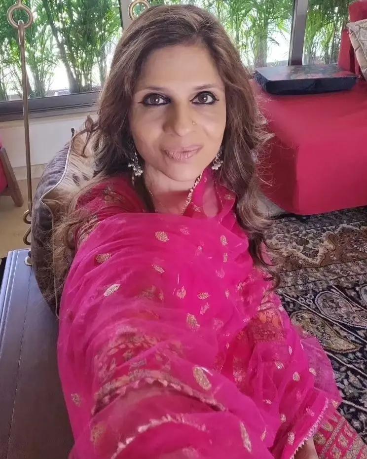 Saba Pataudi is the second child of Mansoor and Sharmila, Saba Ali Khan Pataudi is an Indian jewellery designer and the mutawalli (Chief Trustee) of the Auqaf-e-Shahi (Royal Trust), which was founded as a royal charity endowment by the then-`Princely State` of the Kingdom of Bhopal.