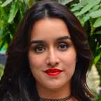 I can`t imagine living without my parents: Shraddha Kapoor