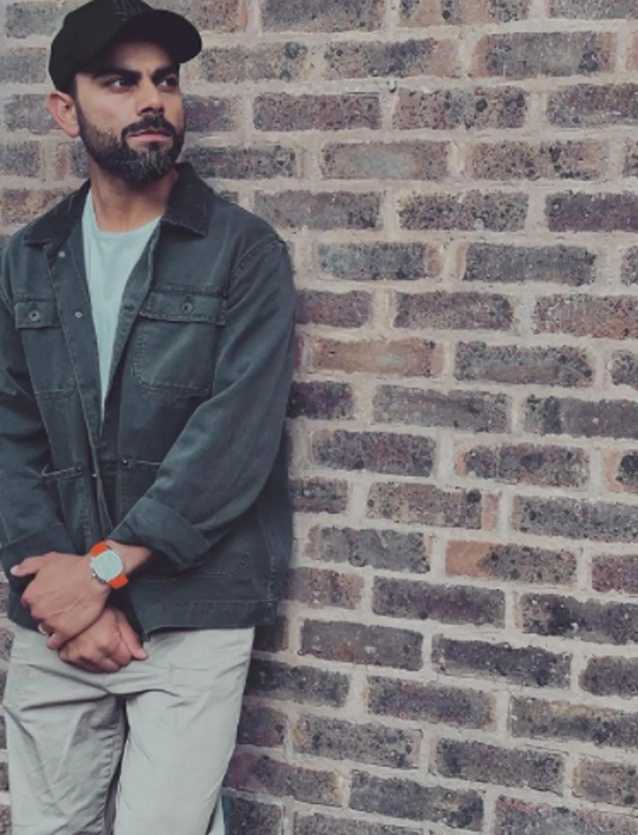 Virat Kohli is also a huge style icon. The youth of the country love to emulate his style from his trimmed beard to his various hairdos as well as the way he carries himself on and off the cricket field
