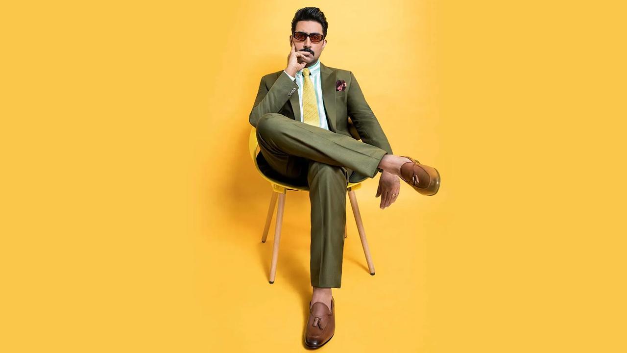 Abhishek Bachchan acquires rights of Tamil solo-act thriller Oththa Seruppu Size 7