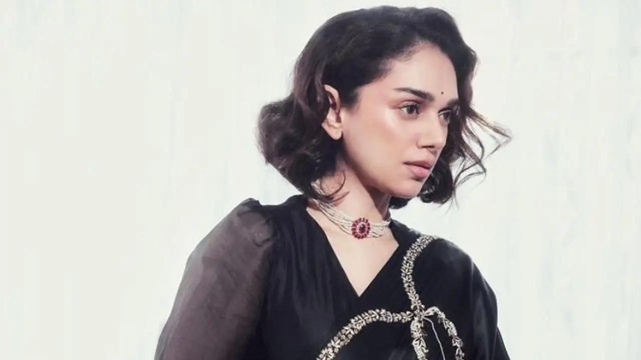 She is not the one to play safe. She wowed everyone with a vintage Raw Mango saree at an event for Amazon Prime Video.