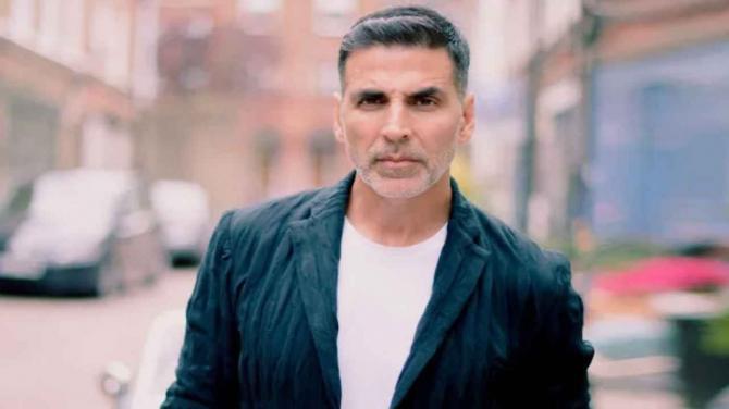 Sonam Kapoor To Akshay Kumar, Bollywood Celebrities Who Will Inspire You To Become Vegan