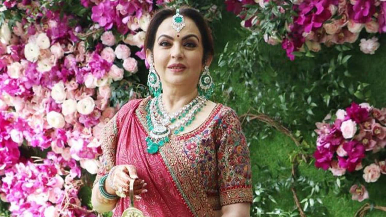 Nita Ambani`s Pink Traditional Lehenga