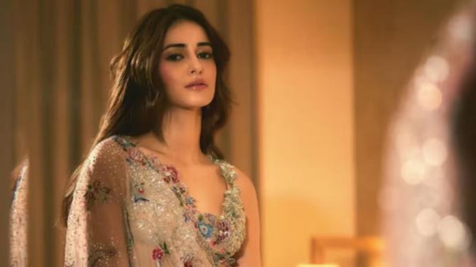 5 Bollywood Celebs Who Have Their Own Podcast