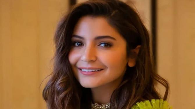 Alia Bhatt To Katrina Kaif: Instances When Bollywood Celebs Complaint About Media Invading Their Privacy