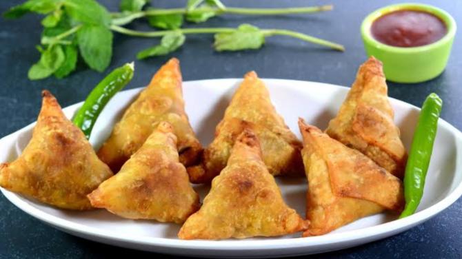 Chicken Samosas
