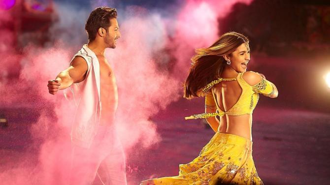 Holi 2023: 5 Bollywood Movies That Showcased The Colors Of Holi In Its True Element!