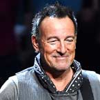 Bruce Springsteen does his own holiday shopping
