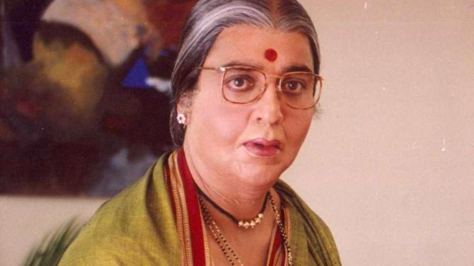 From Nawazuddin Siddiqui To Kamal Hasaan: 5 Male Actors Who Proved Their Versatility By Playing Female Roles