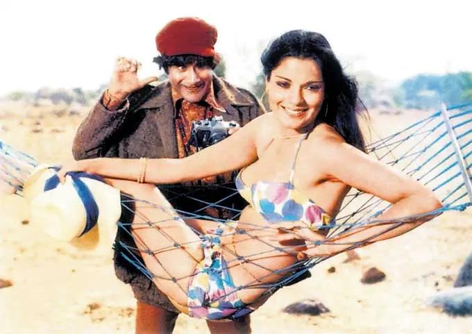 A suave, urbane fashion icon, Dev Anand was said to be inspired by Gregory Peck. But later on, he developed his own lucid style and dance moves which remains unique to him.