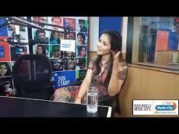 Priyanka Jawalkar about Taxi Wala Song Mate Vinadhuga || Vijay Devarakonda