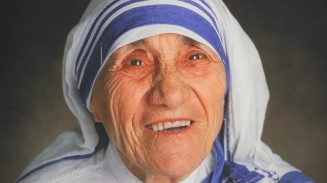 Mother Teresa was a humanitarian who saved many lives and worked endlessly for the downtrodden.