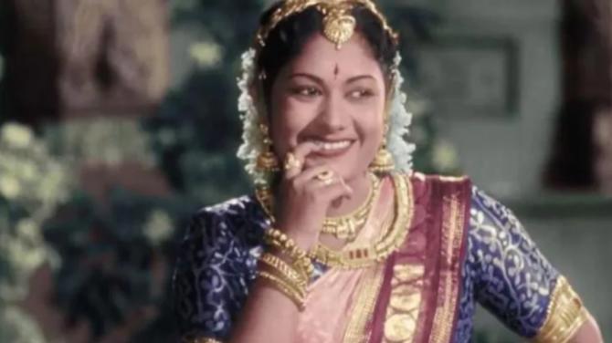 Gigantic South Indian Heroines of Golden Era in a Single Click