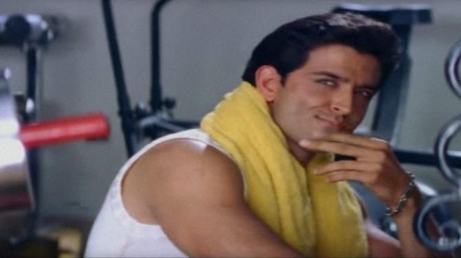 5 Times Bollywood Characters And Their `Overacting Ki Dukaan` Made Us Cringe