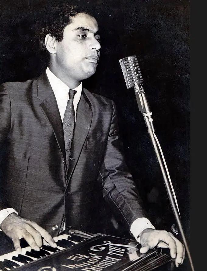 Jagjit Singh was a post-graduate in History from Kurukshetra University in Haryana.