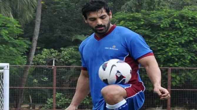 FIFA World Cup 2022: Ranveer Singh To Ranbir Kapoor; Check Out Who Is Supporting Which Club
