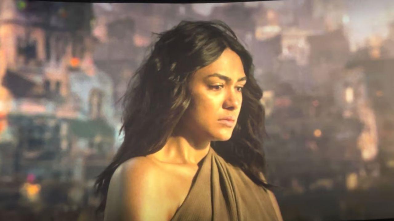 3. Mrunal Thakur: A Mysterious Lab Subject