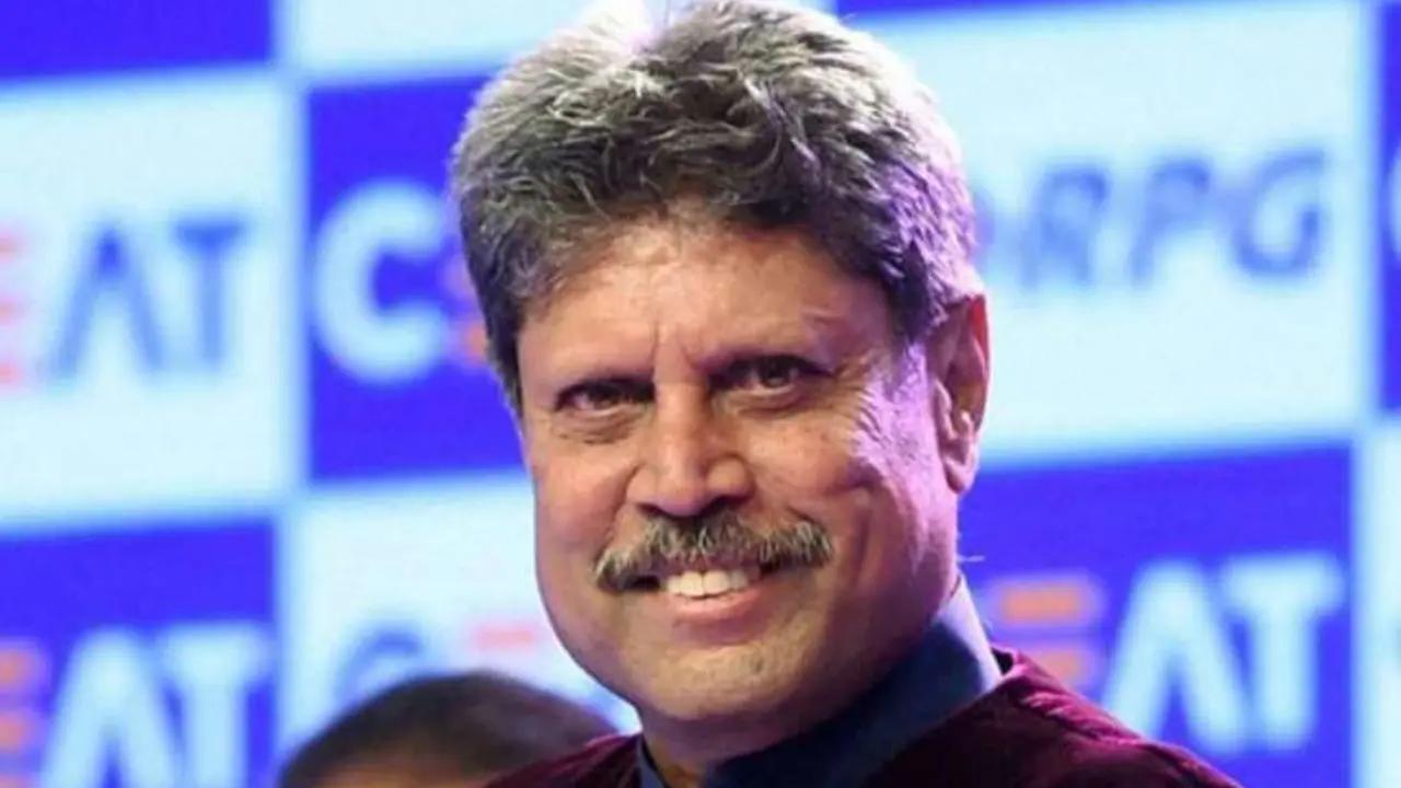 The first Indian captain to help his country win a World Cup was Kapil Dev. In 1983, under his leadership, India`s squad overcame the powerful West Indies team to win the cup. At the time, Kapil Dev`s 175 runs against Africa set a world record. His goal aided India`s World Cup campaign.