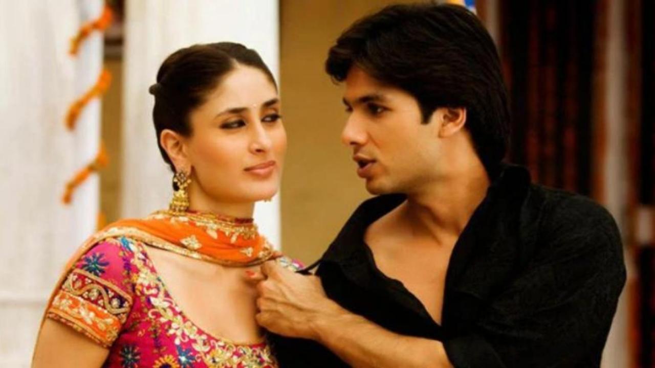 1. Geet in Jab We Met (2007)