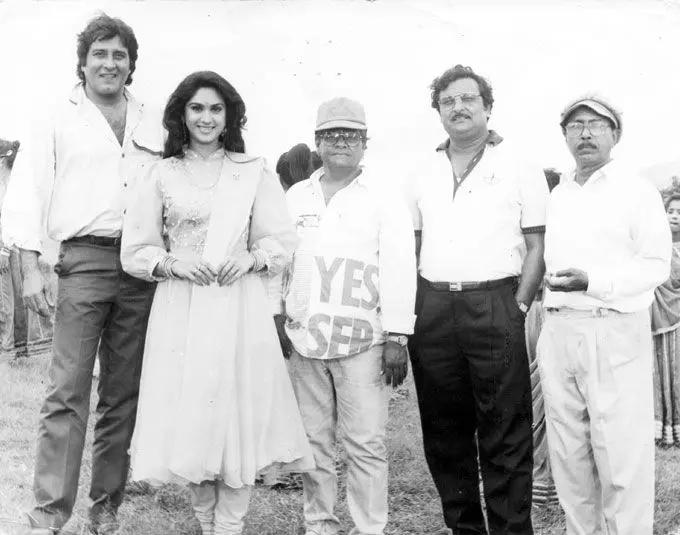 My first love is cricket, not films! This game is more difficult to play than any role I have ever played, if only because there were no retakes in cricket,
In picture: Vinod Khanna with Meenakshi Seshadri and others.