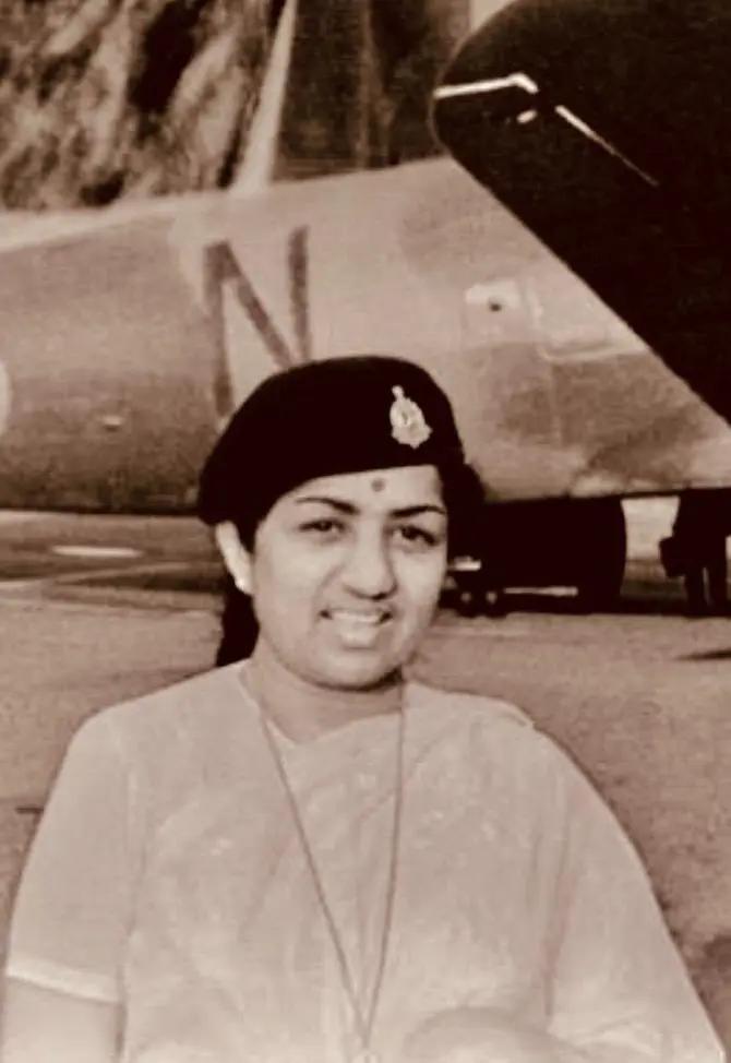 In picture: Lata Mangeshkar shared this throwback picture and narrating the backstory, wrote, "1971 Bangladesh mukti yudh samapt hote hi hum Bangladesh gaye the aur Sunil Dutt ji ke group ke saath humne kaafi karyakram kiye,us waqt hum Army ke plane se hi sab jagah jaate the.