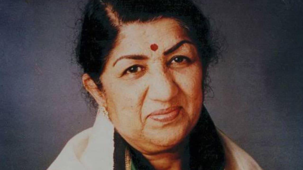 Exclusive! Lata Mangeshkar Features On Rolling Stone’s 200 Best Singers Of All Time