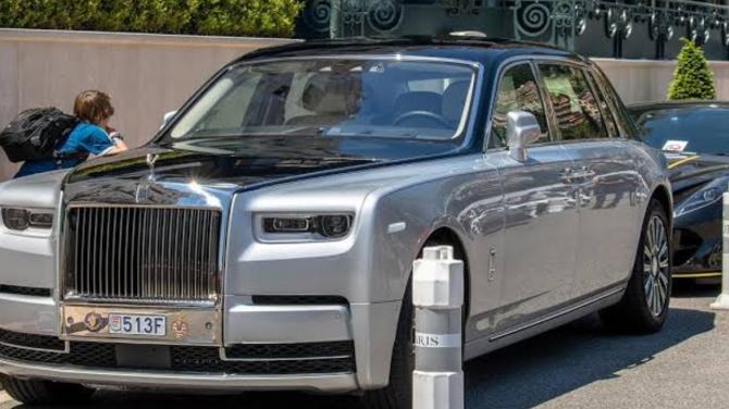 Rolls Royce Phantom VIII EWB