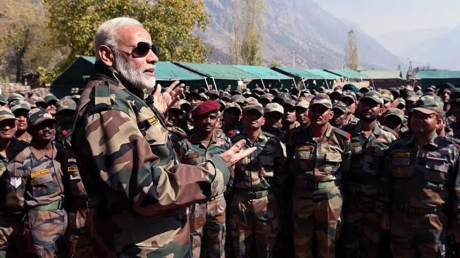 5 Reasons India And Pakistan Could Be On A Brink Of An All-Out War