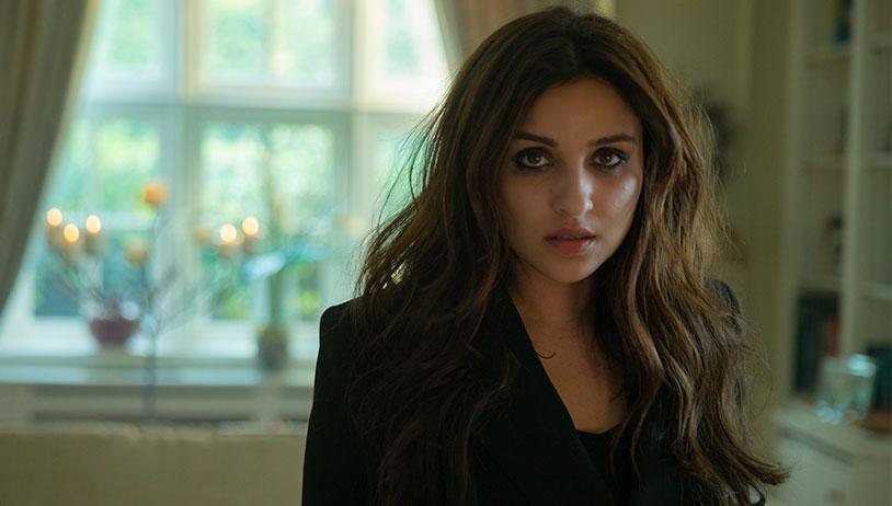 Parineeti Chopra, Aditi Rao Hydari sizzle in new stills from The Girl on The Train
