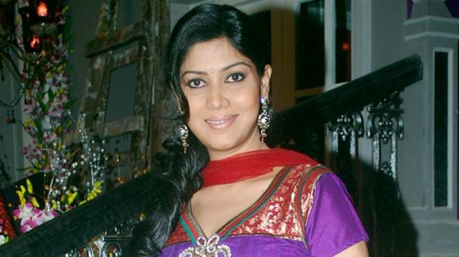 Top-Paid Television Actresses: Leading Ladies Dominating the Screen and Earnings