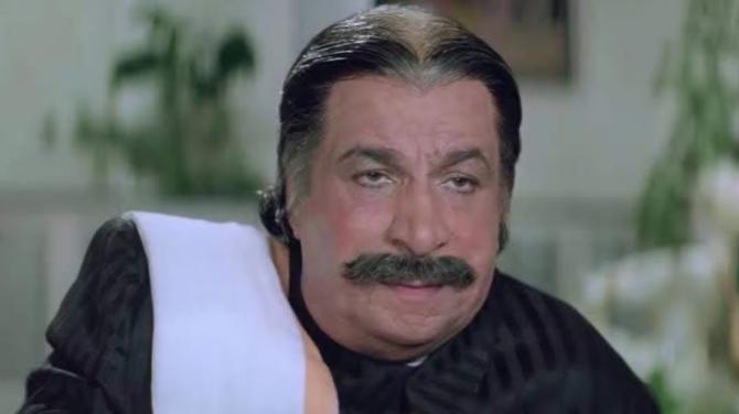 Iconic Roles of Kader Khan: From Comic Genius to Memorable Villain in Bollywood