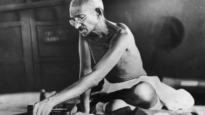 Mahatma Gandhi`s Timeless Words: 7 Inspiring Quotes for Change