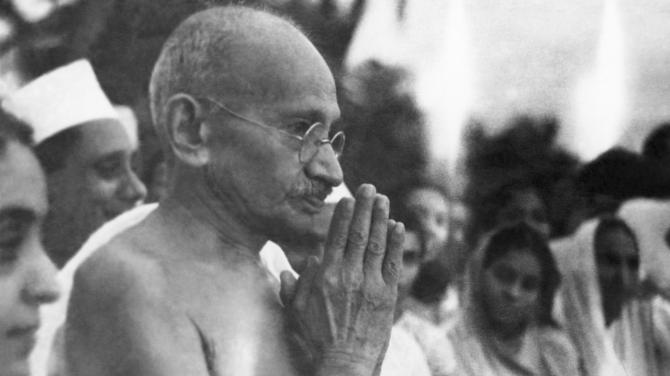 Mahatma Gandhi`s Timeless Words: 7 Inspiring Quotes for Change