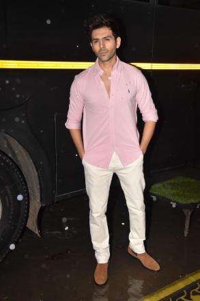 Bollywood star Kartik Aaryan was spotted working today.