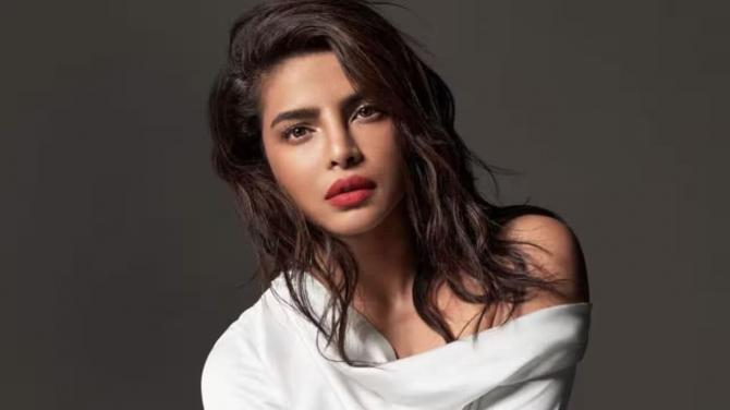 Priyanka Chopra To Kangana Ranaut: Bollywood Celebrities Who Faced Karan Johar`s Dirty Politics