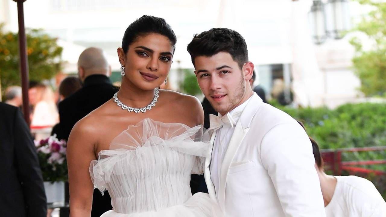 Priyanka Chopra Hilariously Reacts On Nick`s Dating History At The Beginning Of Their Relationship