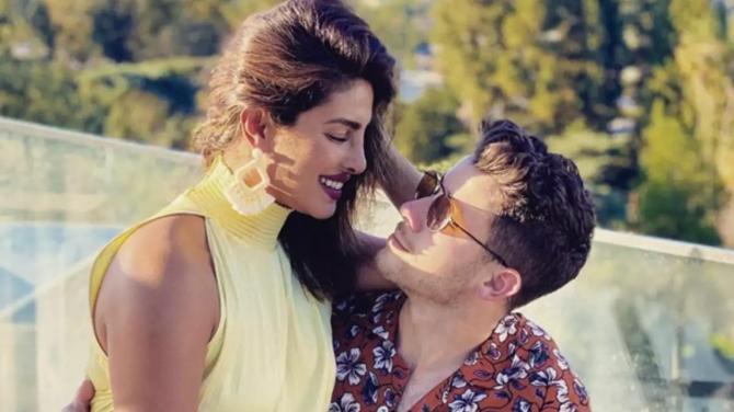 Deepika-Ranveer To Kiara-Sidharth: Bollywood Men Who Are Defined By Their Incredible Women