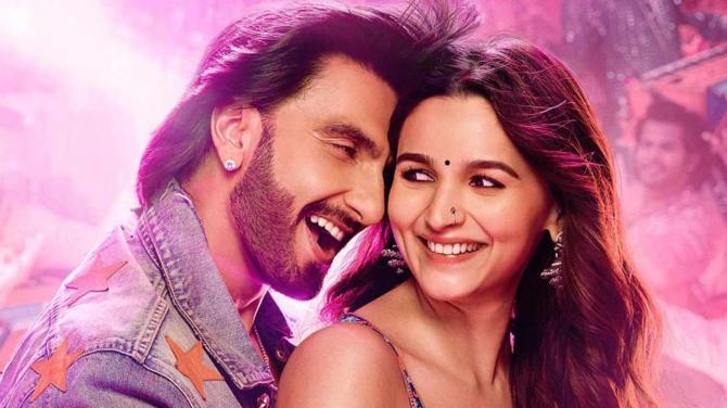 Barbie Girlfriend, Oppenheimer Boyfriend: Bollywood On-Screen Couples Who Fit Perfectly In This Trend