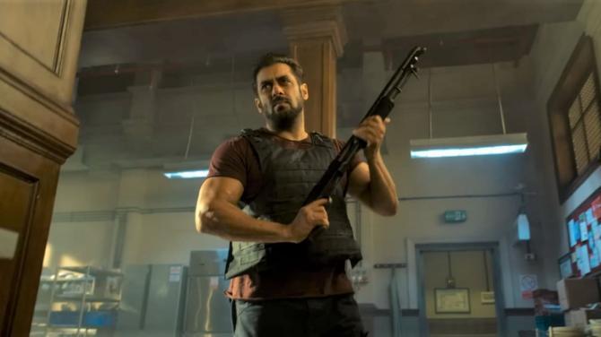 Tiger 3: 5 Thrilling And Whistle-Worthy Moments From Salman Khan-Katrina Kaif Starrer