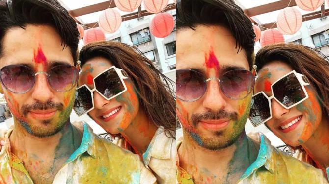 Holi 2023: Kriti Sanon, Alia Bhatt, and More Have A Look At The Holi Celebration Of Bollywood Stars