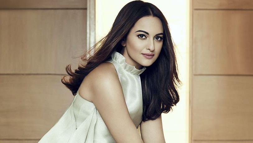 Rare and Unseen Childhood Pictures of Sonakshi Sinha