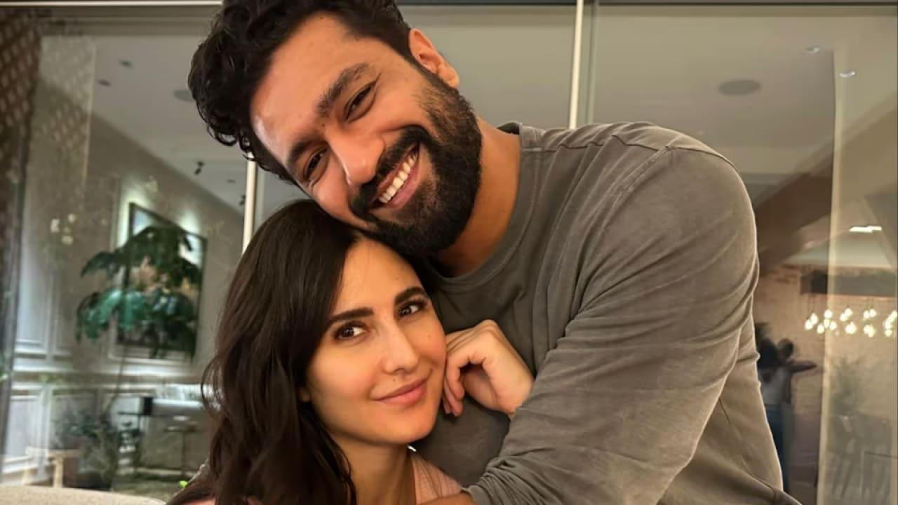 Vicky Kaushal Lauds Katrina Kaif For Creating Her Own Era, Compares Her With Hema Malini And Rekha